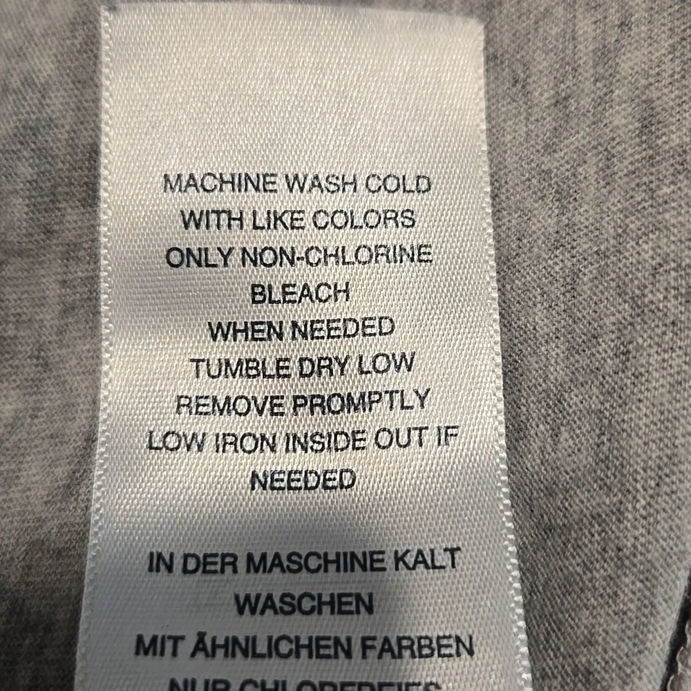 TRUE RELIGION 